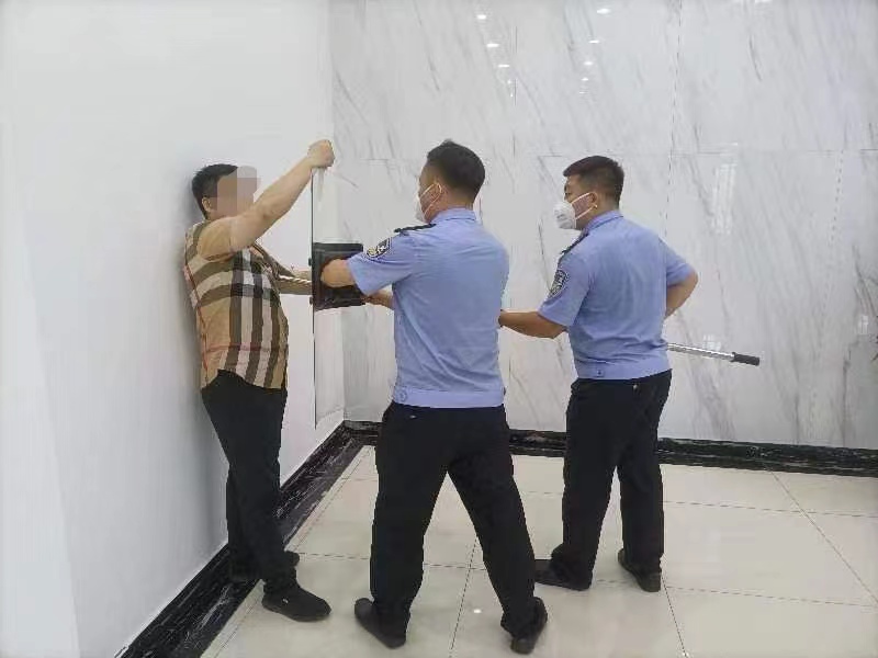 395740336607f96ff919ccb37d3390d.jpg