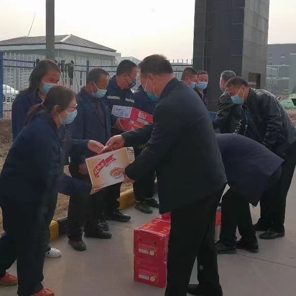 “暖心慰问”勤帮扶.jpg