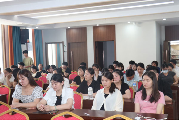 集训练兵--人尽共职414.jpg