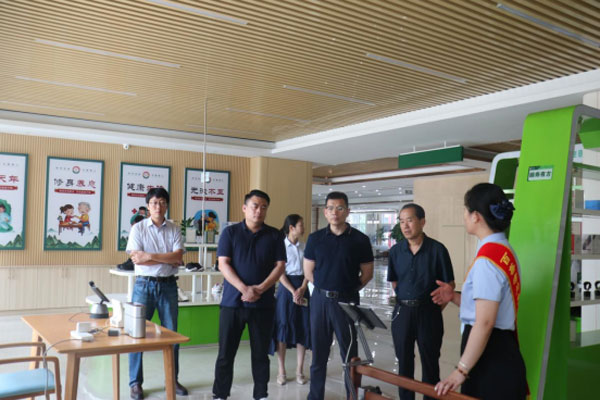 临沂市老年大学领导到山东凯旋医养集团考察279.jpg